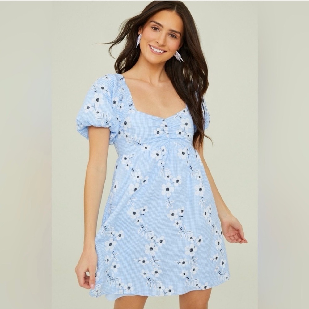 Altar’d State Gingham Daisy Print Embroidered Puff Sleeve Mini Dress. Size Small - Picture 2 of 12